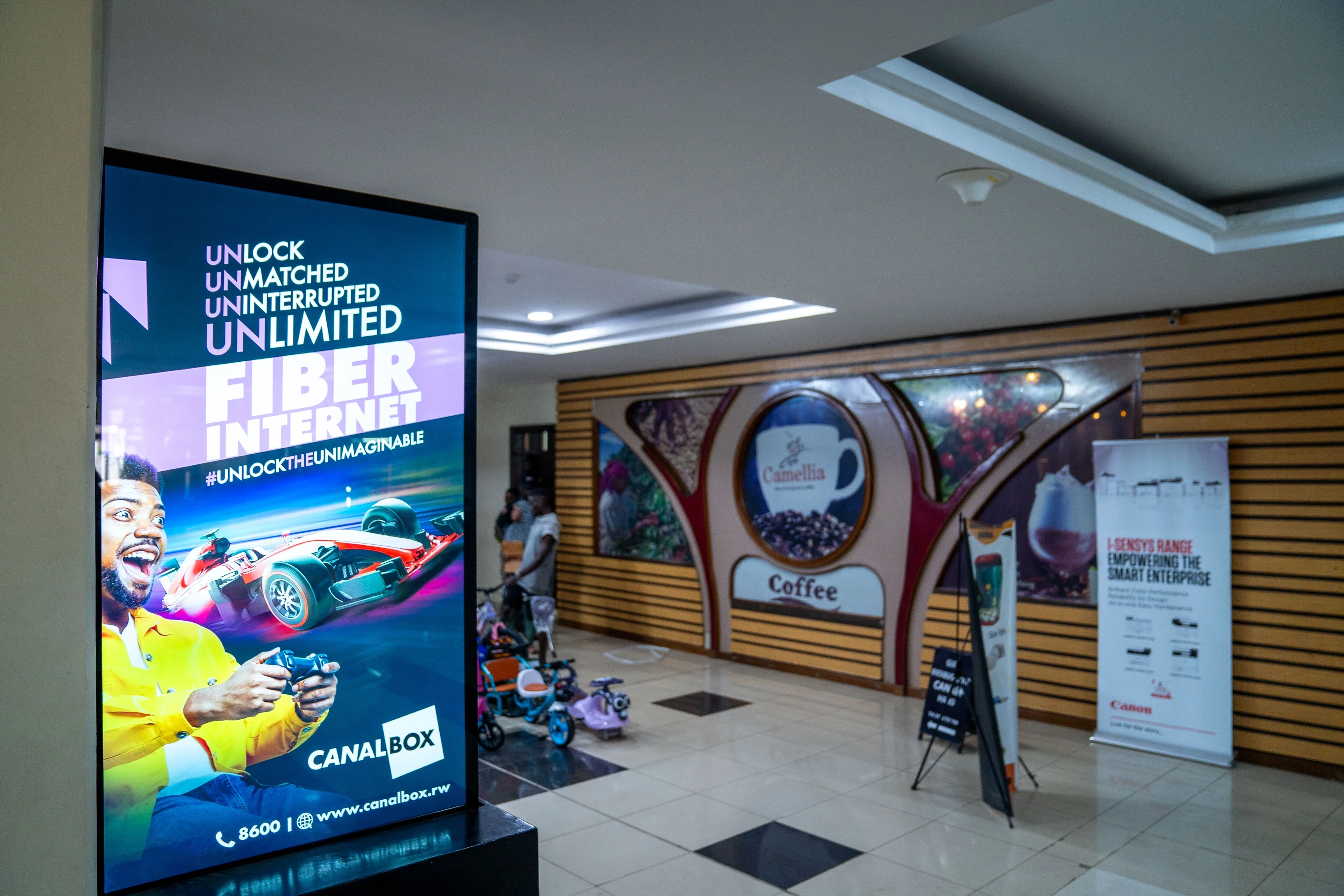 Indoor digital poster